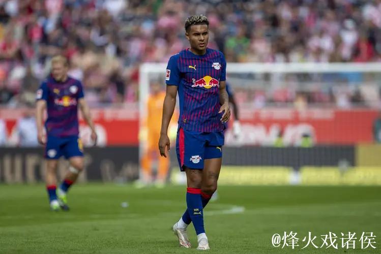 每体：巴萨有意莱比锡边锋努萨，球探部门关注